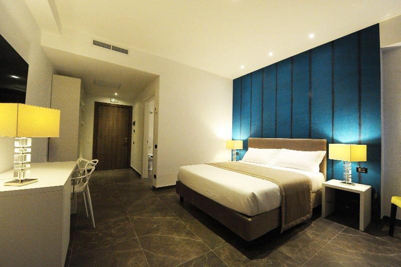 Hotel Up Wellness & Spa Foggia Ngoại thất bức ảnh